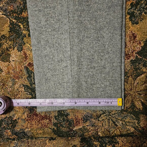Vintage 90s, grey wool, lined, pleated dress pants, front pockets, M, Sevil - Picture 11 of 11
